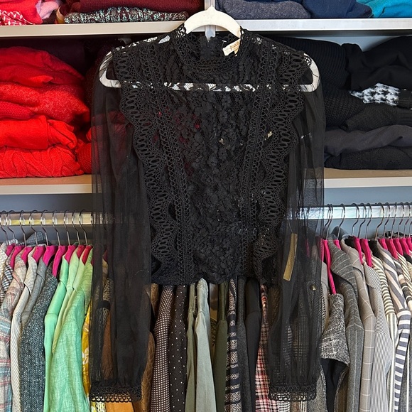 Peach black long mesh sleeve laced back zipper mock neck crop top size S NWT - Picture 1 of 3